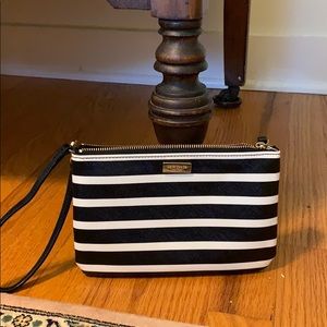 Black and White Kate Spade Wristlet